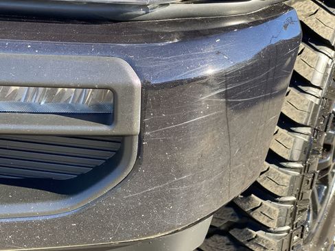 Used 2022 Ford F250 Platinum w/ Tremor Off-Road Package AWD/4WD image 33