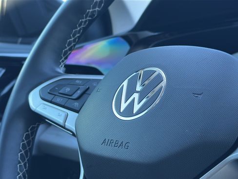 Used 2024 Volkswagen Taos S image 29