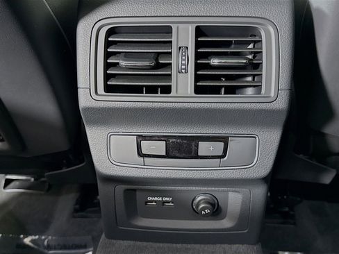 Certified 2023 Audi SQ5 Premium Plus w/ Premium Plus Package image 24