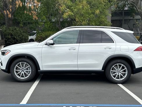 New 2026 Mercedes-Benz GLE 450e 4MATIC image 2