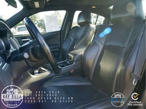 Used 2022 Dodge Charger SXT w/ Leather Interior Group image 11