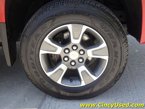 Used 2015 Chevrolet Colorado Z71 w/ LPO, Gearon Bar Package AWD/4WD image 35