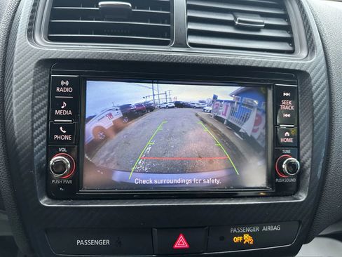 Used 2023 Mitsubishi Outlander Sport S Sport Utility 4D image 38