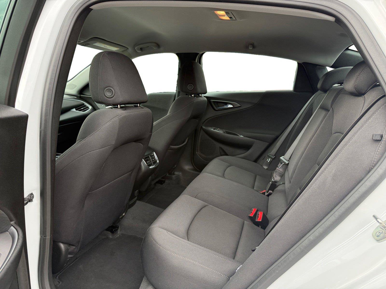 Used 2024 Chevrolet Malibu LT FWD image 19