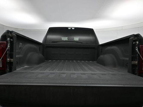 New 2026 RAM 2500 Big Horn AWD/4WD image 24