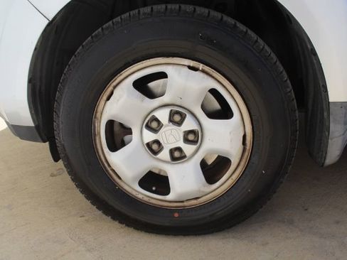 Used 2010 Honda Pilot LX image 8