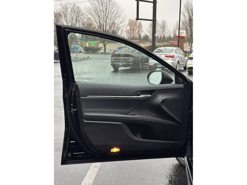 Used 2024 Toyota Camry XSE image 20