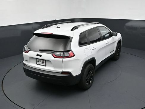 Used 2023 Jeep Cherokee Altitude Lux AWD/4WD image 13