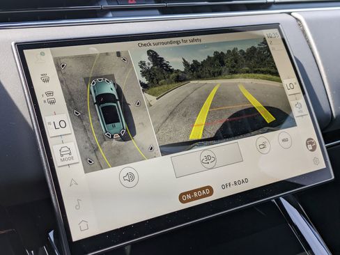 New 2025 Land Rover Range Rover Sport Dynamic SE image 13