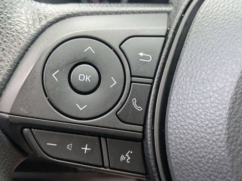 Used 2024 Toyota RAV4 XLE w/ Convenience Package FWD image 16