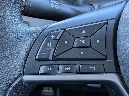 Used 2024 Nissan Altima 2.5 SV image 23