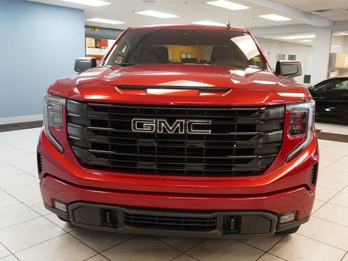 Used 2023 GMC Sierra 1500 Elevation AWD/4WD image 14