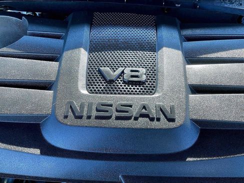 Used 2023 Nissan Titan Platinum Reserve w/ Moonroof Package image 33