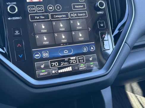 Used 2025 Subaru Ascent Bronze Edition image 26