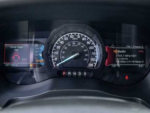 Used 2019 Ford Ranger Lariat w/ Black Appearance Package RWD image 12