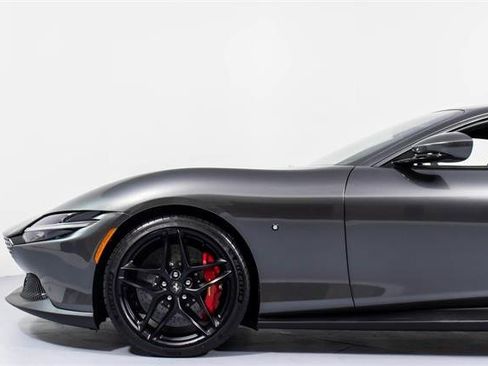 Certified 2024 Ferrari Roma image 27