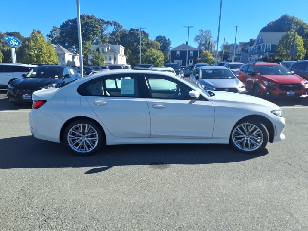 Used 2023 BMW 330i xDrive Sedan w/ Driving Assistance Package AWD/4WD image 5