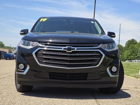 Used 2019 Chevrolet Traverse LT w/ LPO, Floor Liner Package FWD image 10