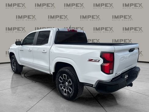 Used 2024 Chevrolet Colorado Z71 w/ Advanced Trailering Package image 3