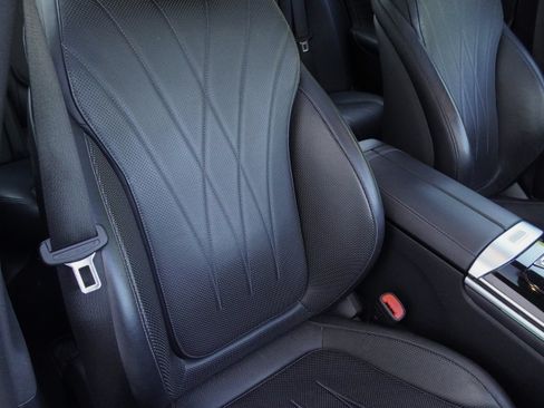 Used 2022 Mercedes-Benz C 300 Sedan image 13