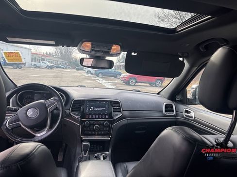 Used 2020 Jeep Grand Cherokee Limited image 15