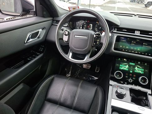 Used 2020 Land Rover Range Rover Velar R-Dynamic S image 14