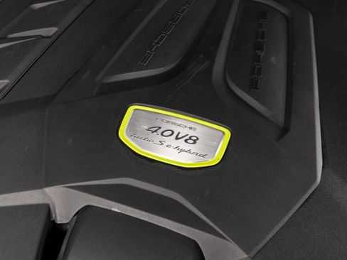 Certified 2020 Porsche Cayenne Turbo S image 36