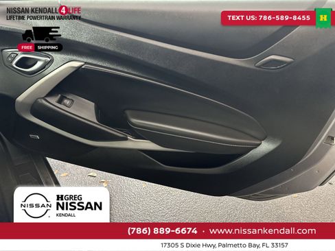 Used 2019 Chevrolet Camaro LT w/ RS Package image 33