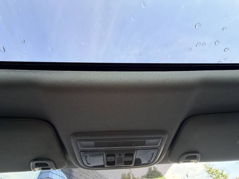 Used 2018 Honda Civic EX image 26