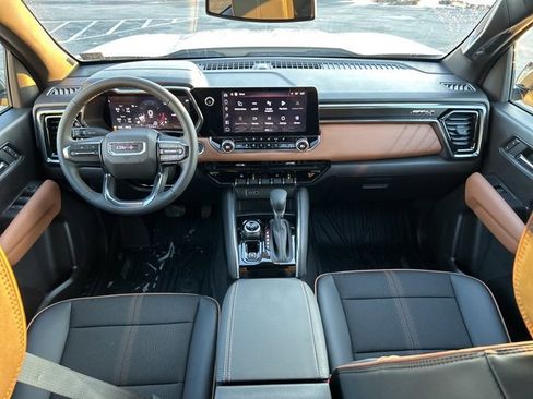 New 2026 GMC Canyon AT4 image 11