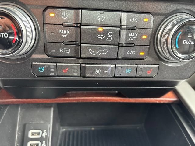 Used 2017 Ford F150 King Ranch w/ Equipment Group 601A Luxury AWD/4WD image 22