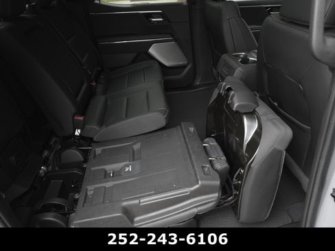 Used 2024 GMC Sierra EV Denali AWD/4WD image 42