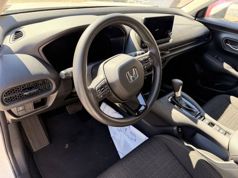 Certified 2024 Honda HR-V LX image 13