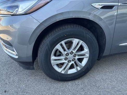 Used 2020 Buick Enclave Essence FWD image 8