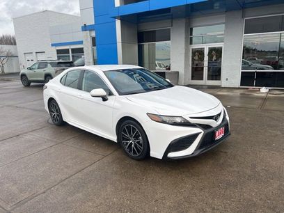 Used 2024 Toyota Camry SE
