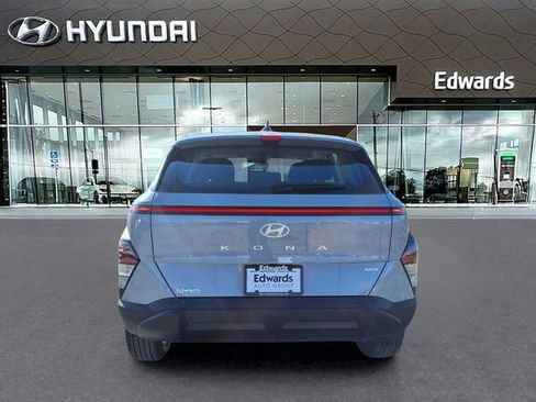 New 2026 Hyundai Kona SE image 6