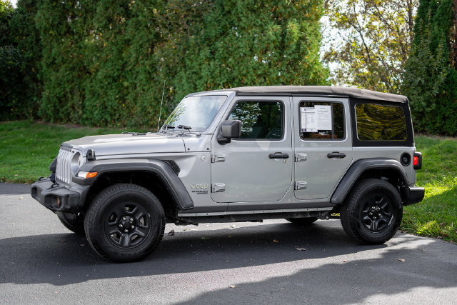 Used 2018 Jeep Wrangler Unlimited Sport AWD/4WD image 8