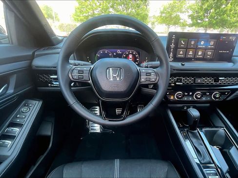 Used 2026 Honda Accord Sport image 6