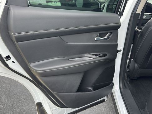 New 2025 Nissan Murano SL image 15