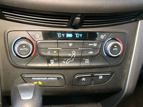Used 2017 Ford Escape SE AWD/4WD image 26