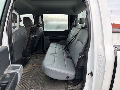 Certified 2023 Ford F250 XL w/ XL Chrome Package image 11