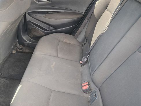 Used 2022 Toyota Corolla LE w/ Carpet Mat Package (TMS) image 8