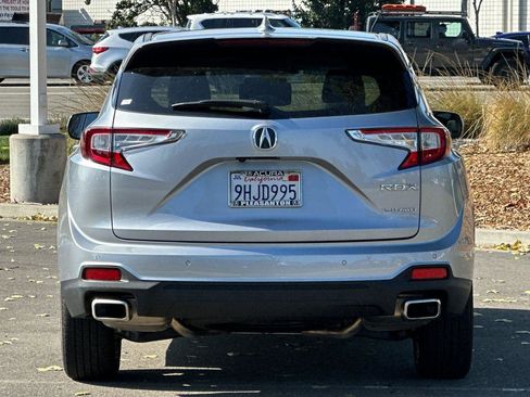 Used 2023 Acura RDX AWD w/ Technology Package image 5