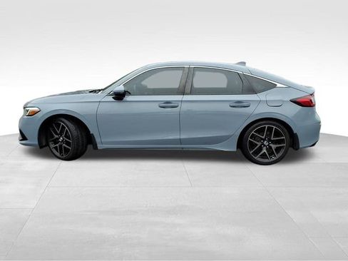 Used 2023 Honda Civic Sport Touring image 4