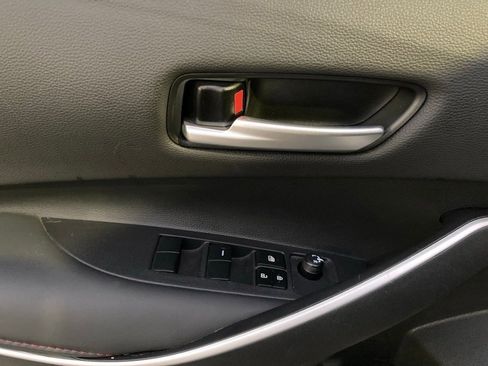 Certified 2025 Toyota Corolla SE image 13