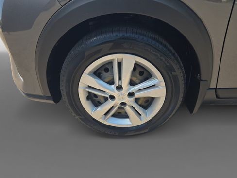 Used 2024 Nissan Kicks S FWD image 10
