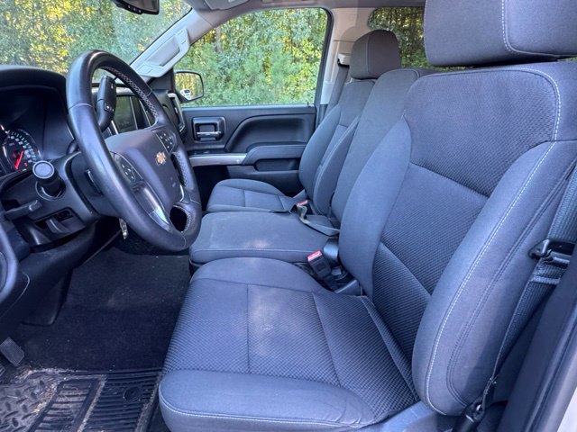 Used 2018 Chevrolet Silverado 1500 LT w/ LT Eassist Package AWD/4WD image 13