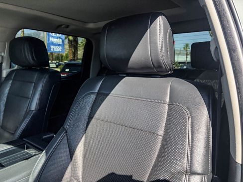 Used 2024 Toyota Tundra Limited AWD/4WD image 24
