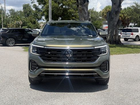 New 2026 Volkswagen Atlas Cross Sport SEL Premium R-Line AWD/4WD image 2