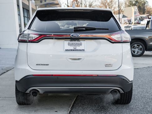 Used 2017 Ford Edge SEL w/ Equipment Group 201A image 5
